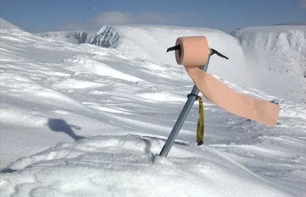 Люди в тундре в -40 моются, ходят в туалет и рожают детей. А Вы бы хотели так жить?