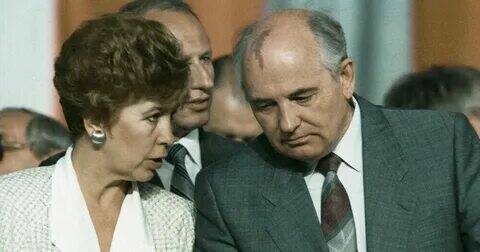 Роль Раисы Горбачевой в развале СССР.