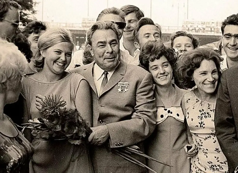 Почему образ Брежнева с годами становится только привлекательнее!