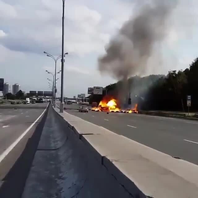 Авария теслы сегодня