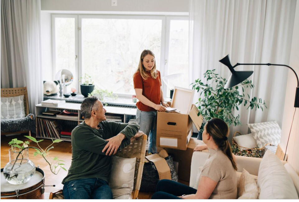 Финансовые плюсы и минусы жизни с родителями