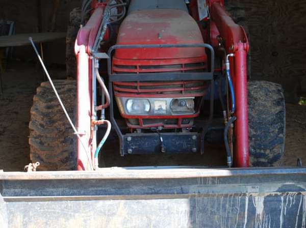 Загадочные Яйца В Поле Заставляют Фермера Плакать.