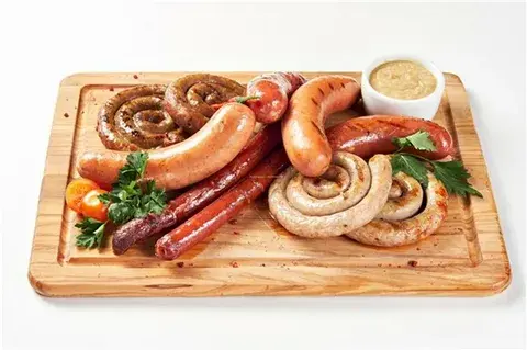 Все меняется в нашей жизни: выступает Президент РФ Путин В.В., устраивает мятеж глава ЧВК «Вагнер» Пригожин, я же готовлю обед.