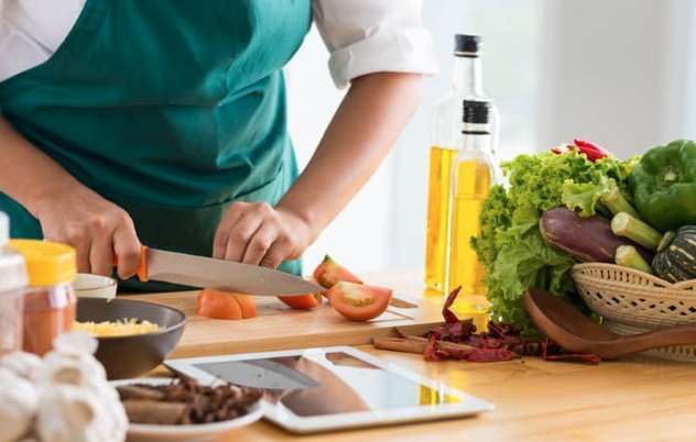 Загадочные Яйца В Поле Заставляют Фермера Плакать.