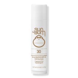 Лучшие бальзамы для губ с SPF для увлажнения и защиты губ, по мнению врачей