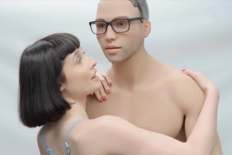 Куклы-роботы. Новые технологии в Китае