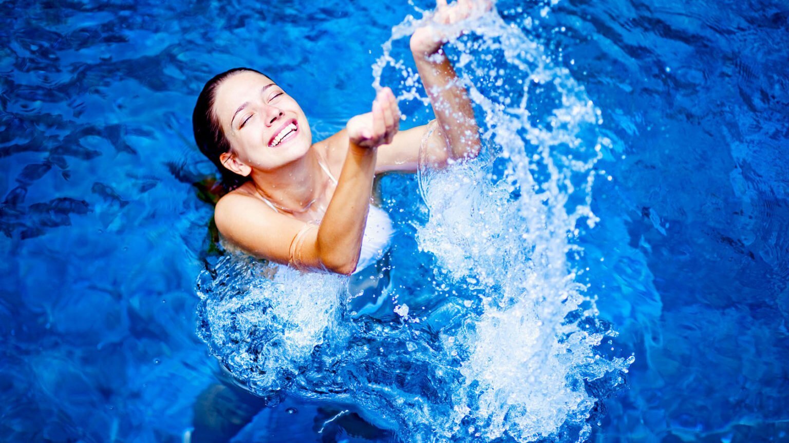 А у Вас есть Бассейн? Особые Преимущества Бассейна.