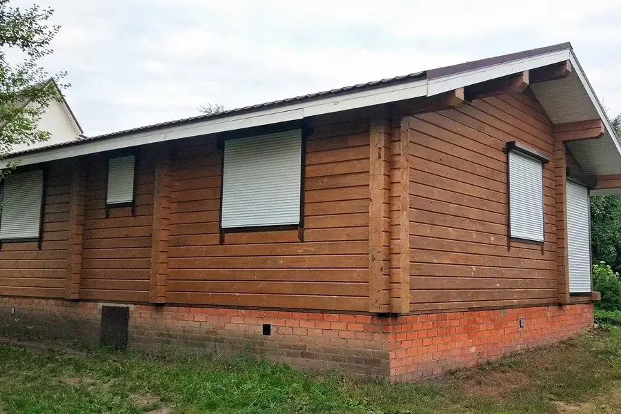 Чем и как закрыть свайный фундамент