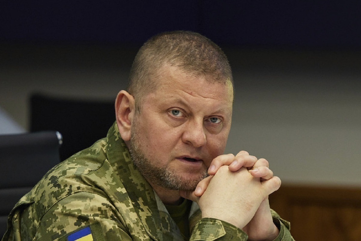 Раскрыты истинные причины истерического поведения Залужного.