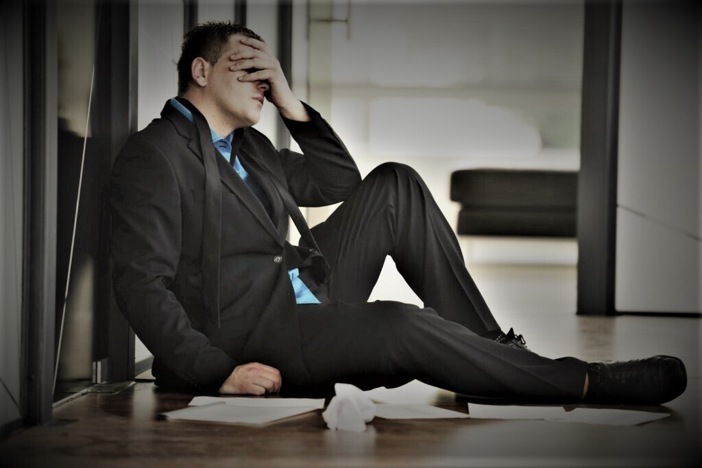 После общения с некоторыми людьми, у вас могут начаться финансовые потери и неудачи.