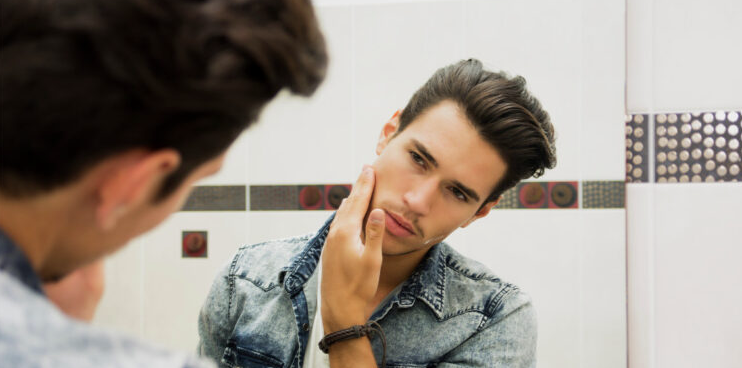 Нарциссизм и психопатия связаны с пониженным психологическим благополучием