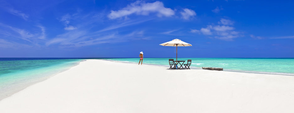 День рождения бикини.