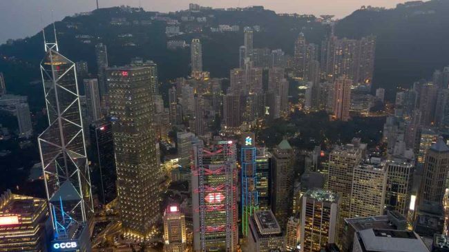 Минфин США предупредил гонконгские банки об экспорте технологий в Россию