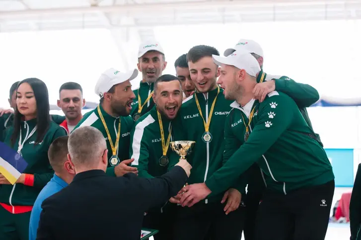 Что общего у спорта и колбасы? На этот вопрос ответили обладатели золота Спартакиады