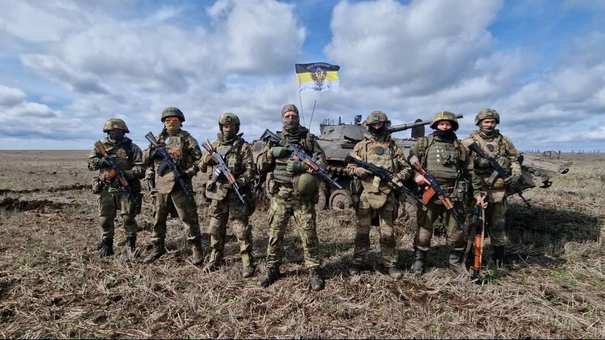 ‘Я жил, сражался и был готов умереть за Россию": молодой писатель, ставший солдатом, который поднял оружие против Украины, рассказывает свою историю