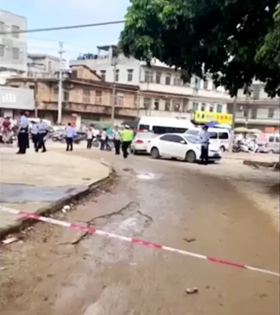 6 человек погибли в результате нападения с ножом в детском саду на юге Китая.