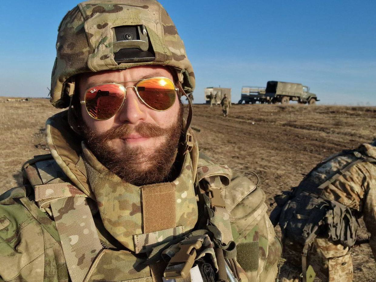 ‘Я жил, сражался и был готов умереть за Россию": молодой писатель, ставший солдатом, который поднял оружие против Украины, рассказывает свою историю