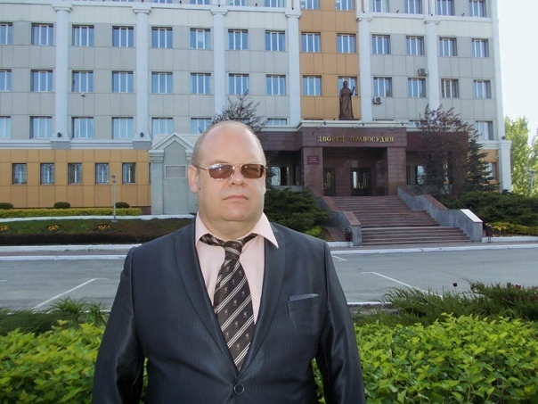 Чужих здесь не привечают, или Как я за фотографию день в полиции провёл