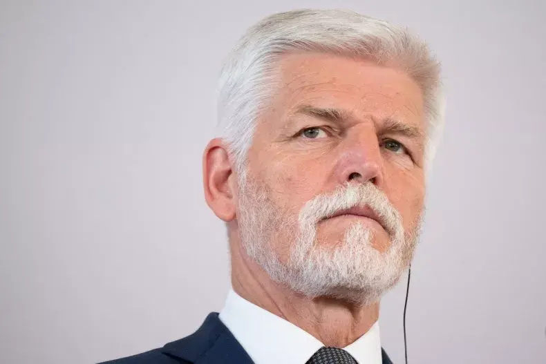 У Украины есть шесть решающих месяцев, чтобы вернуть свою территорию: президент Чехии