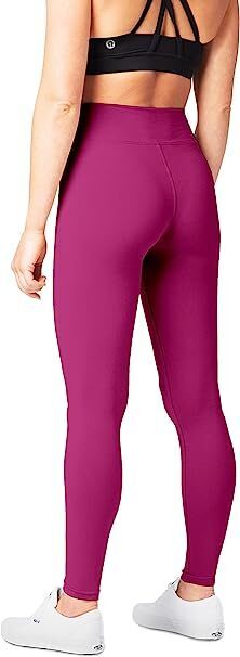 10 лучших легинсов на Amazon, которые заслуживают места в вашем гардеробе!