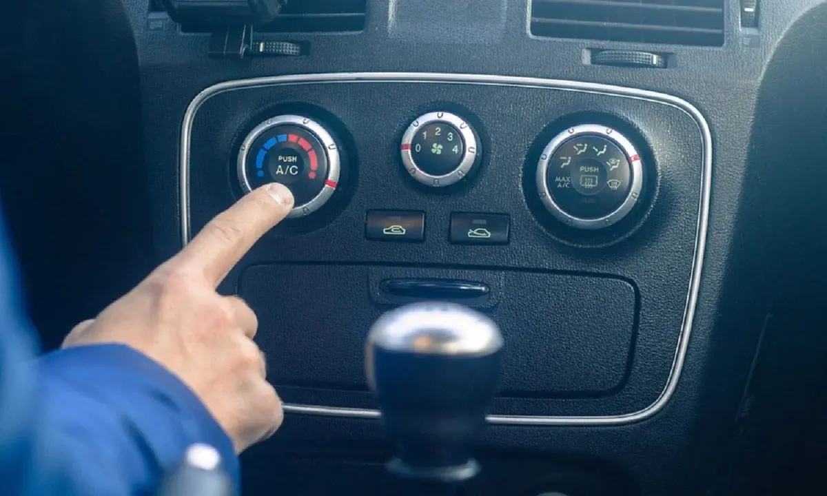 Почему не следует выключать двигатель автомобиля при включенном кондиционере.