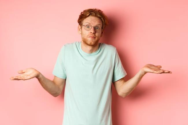 Написал доверенность на юриста, чтобы удаленно снял меня с учета в военкомате, но юрист пропал в пакетом документов. Что делать?