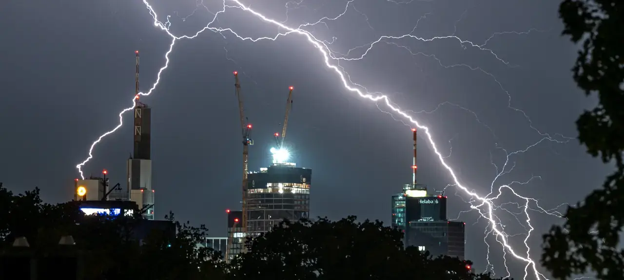 Как искусственный интеллект может помочь в прогнозировании погоды