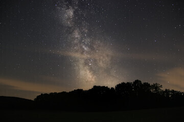 Астрология: Отделение фактов от вымысла в космическом гобелене.