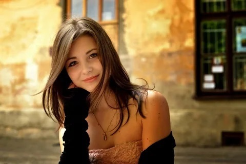 Раскрывая цели: Изучение мотиваций и стремлений одной женщины