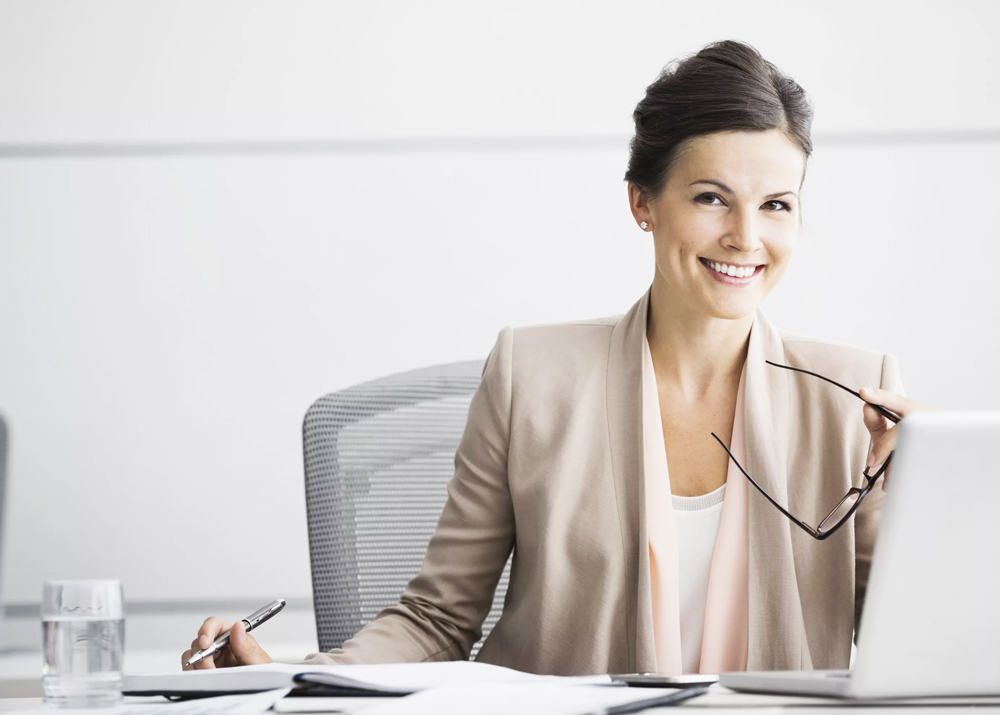 Какие вызовы и возможности стоят перед женщинами в сфере бизнеса и какие стратегии помогают достичь равноправия и успеха?