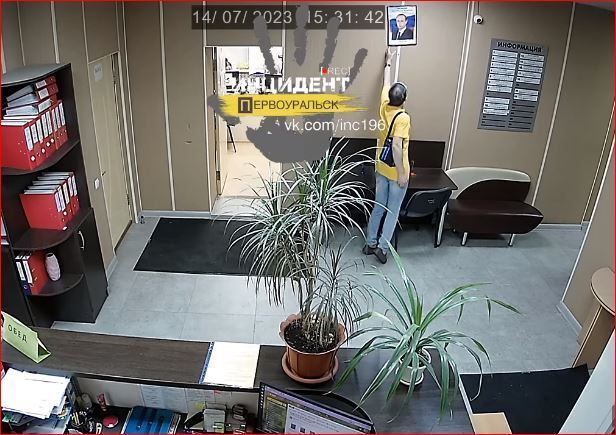 Вор-патриот. Зачем мужик украл портрет Путина?