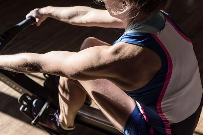 Женщины-спортсменки и спортивный травматизм: Вопросы психологии