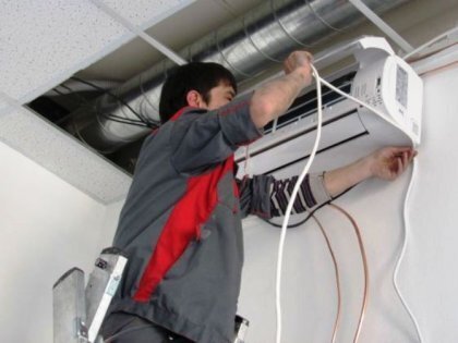 Процесс монтажа воздушного кондиционера