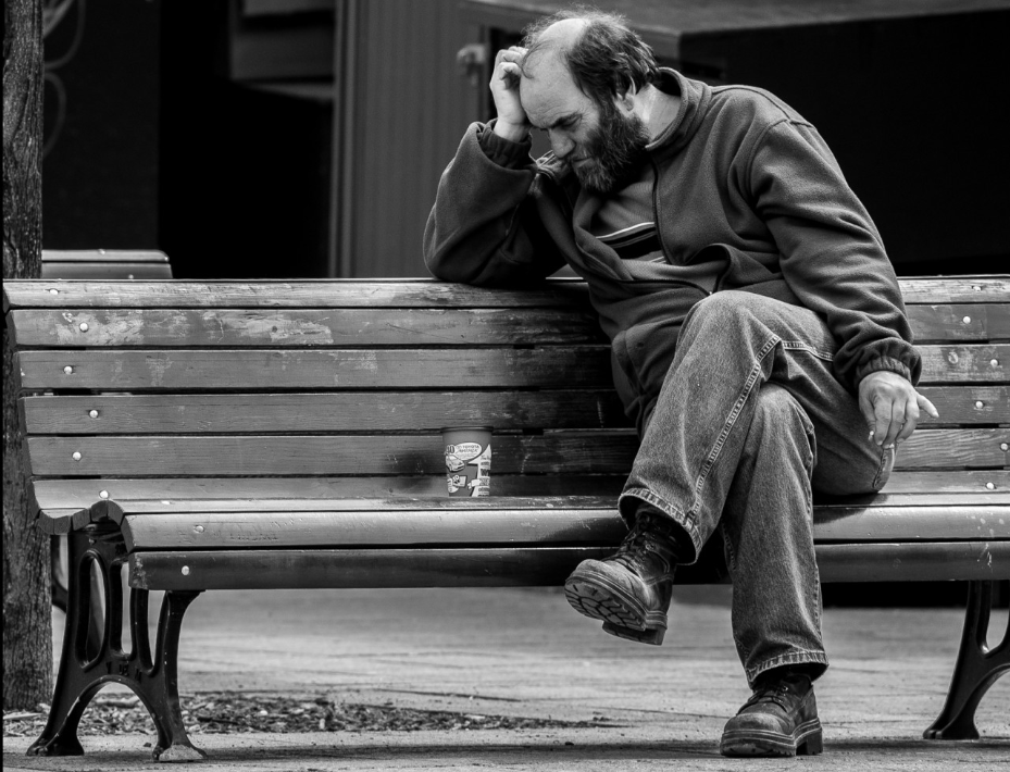 Борьба с бедностью в России. В госдуме назвали первый шаг