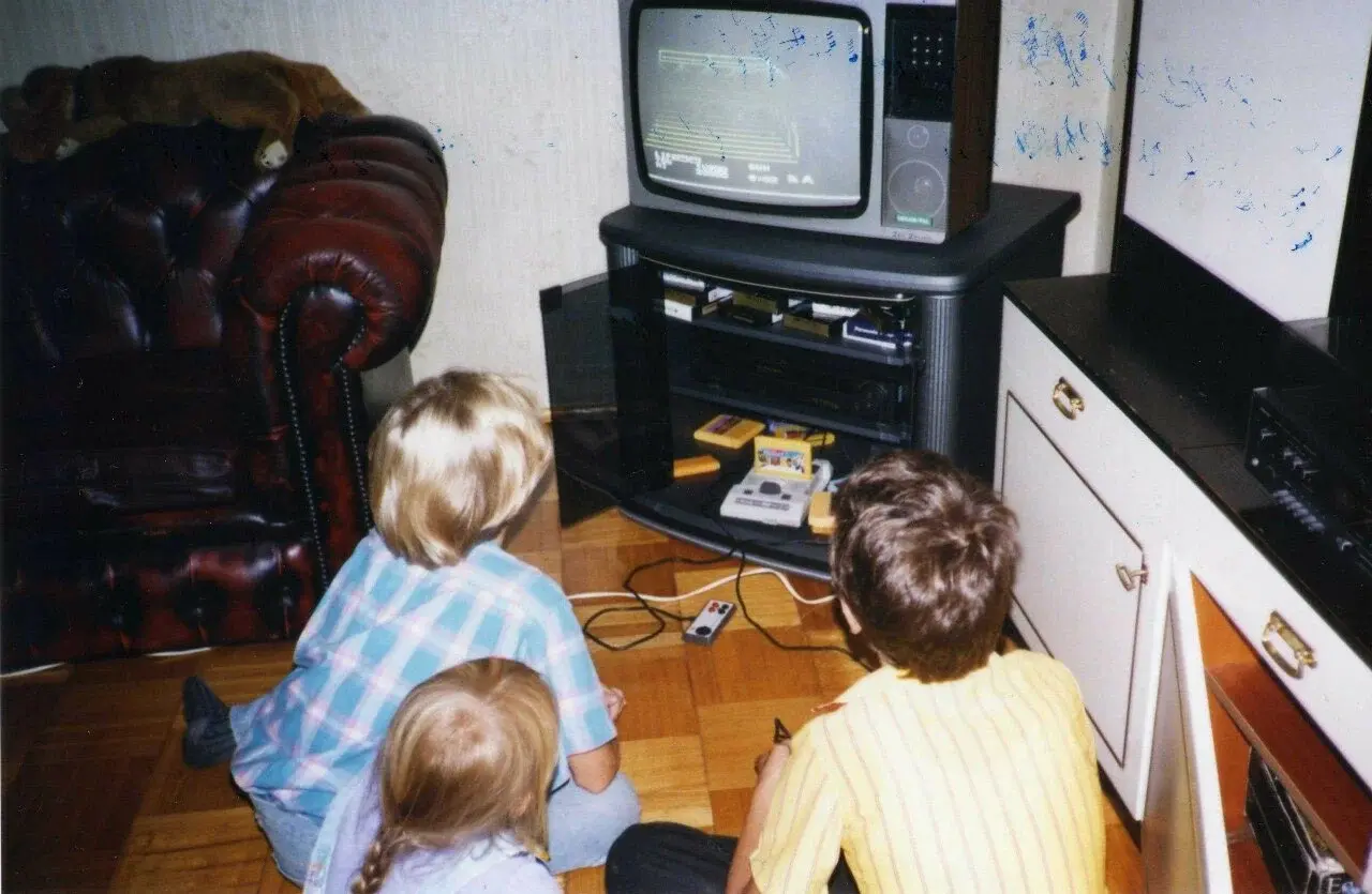 Игровая индустрия в 1990-е годы