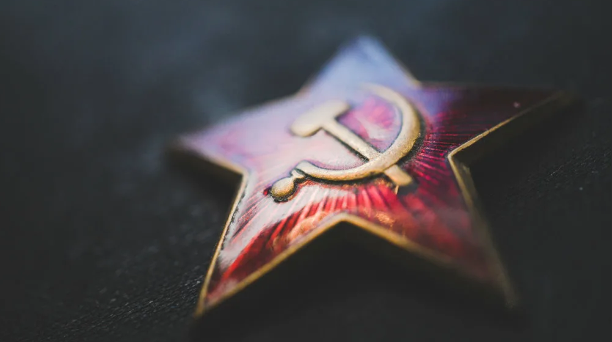 Почему нельзя восстановить СССР? Или Эпоха сурка, или 1000 версий Советского Союза