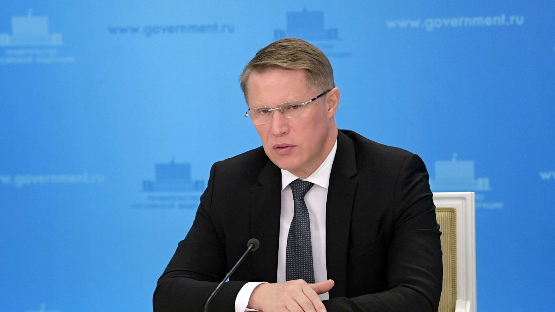 Глава Минздрава М. Мурашко раскритиковал женщин, рожающих после построения карьеры. А я говорю: "Хватит плодить нищету и неучей!".