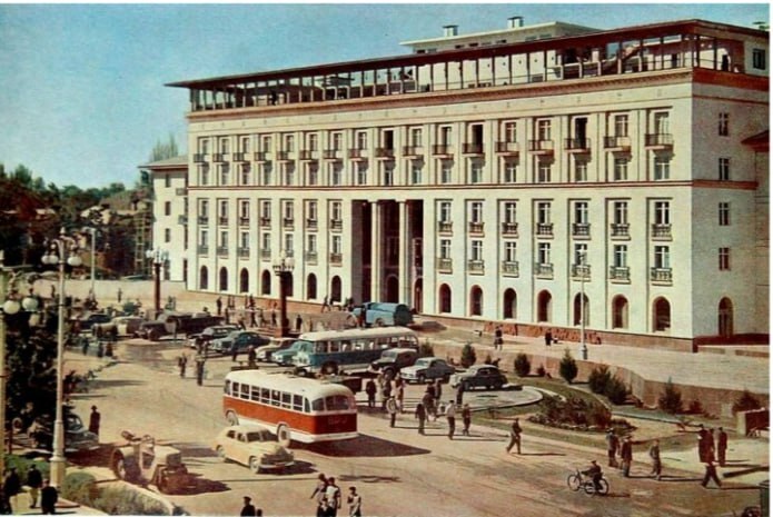 Узбекская Советская Социалистическая Республика - славный советский Узбекистан. Столица с 1945 по 1991 годы?