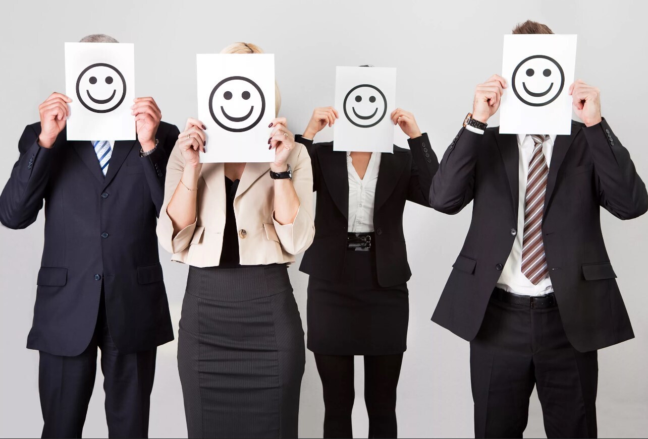 "Эмоциональное обслуживание: искусство удовлетворения клиента или игра на эмоциях? Узнаем правду"