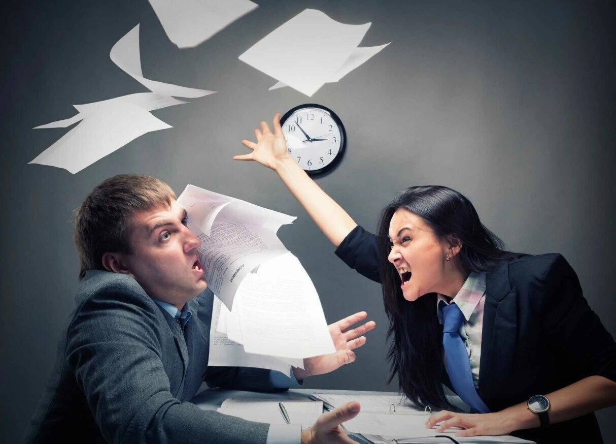 "Эмоциональное обслуживание: искусство удовлетворения клиента или игра на эмоциях? Узнаем правду"