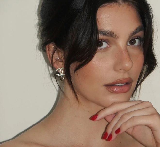 Шикарный загар: тренд макияжа латте