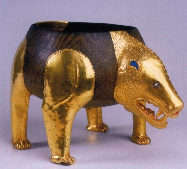 Артефакты из Филипповской гробницы.