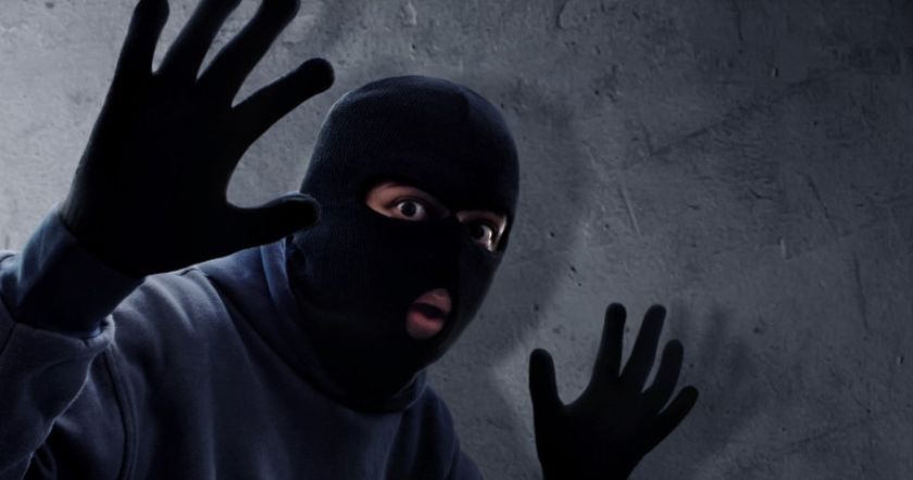 Гражданин сообщил о краже. это оказался его 15-летний сын