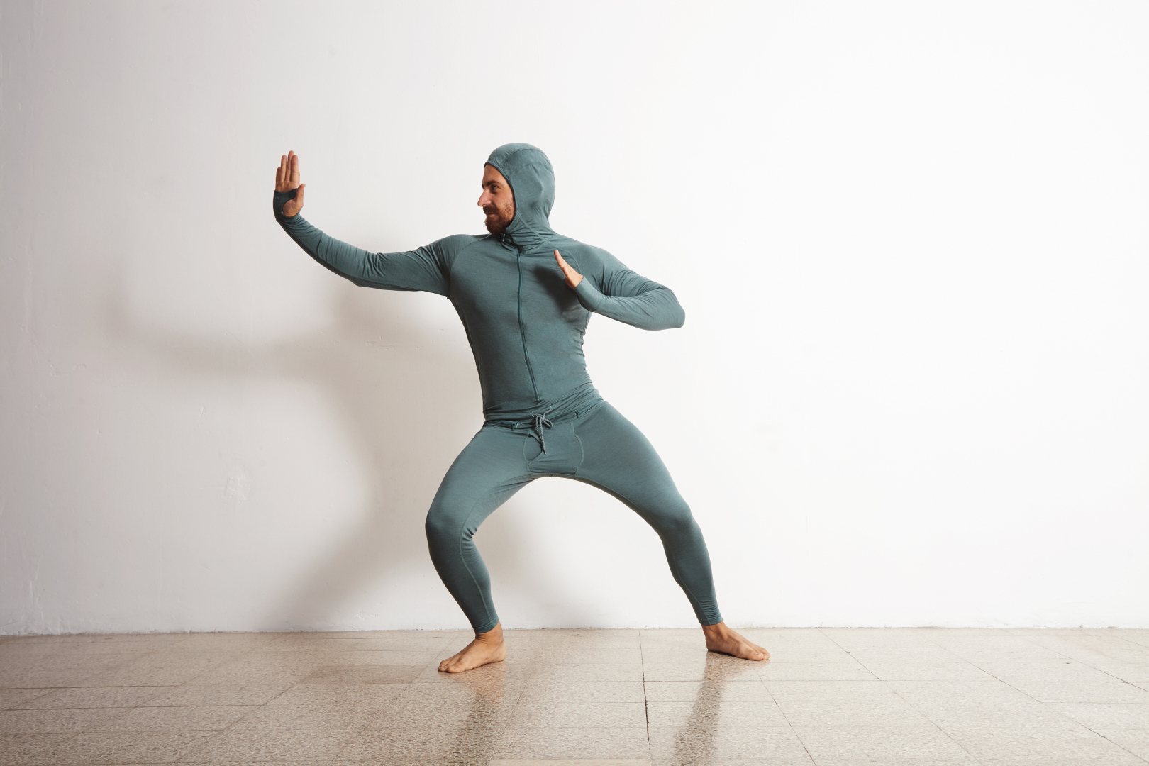 Погружение в поведение клиентов: Как инструменты аналитики улучшают увеличат ваш доход!