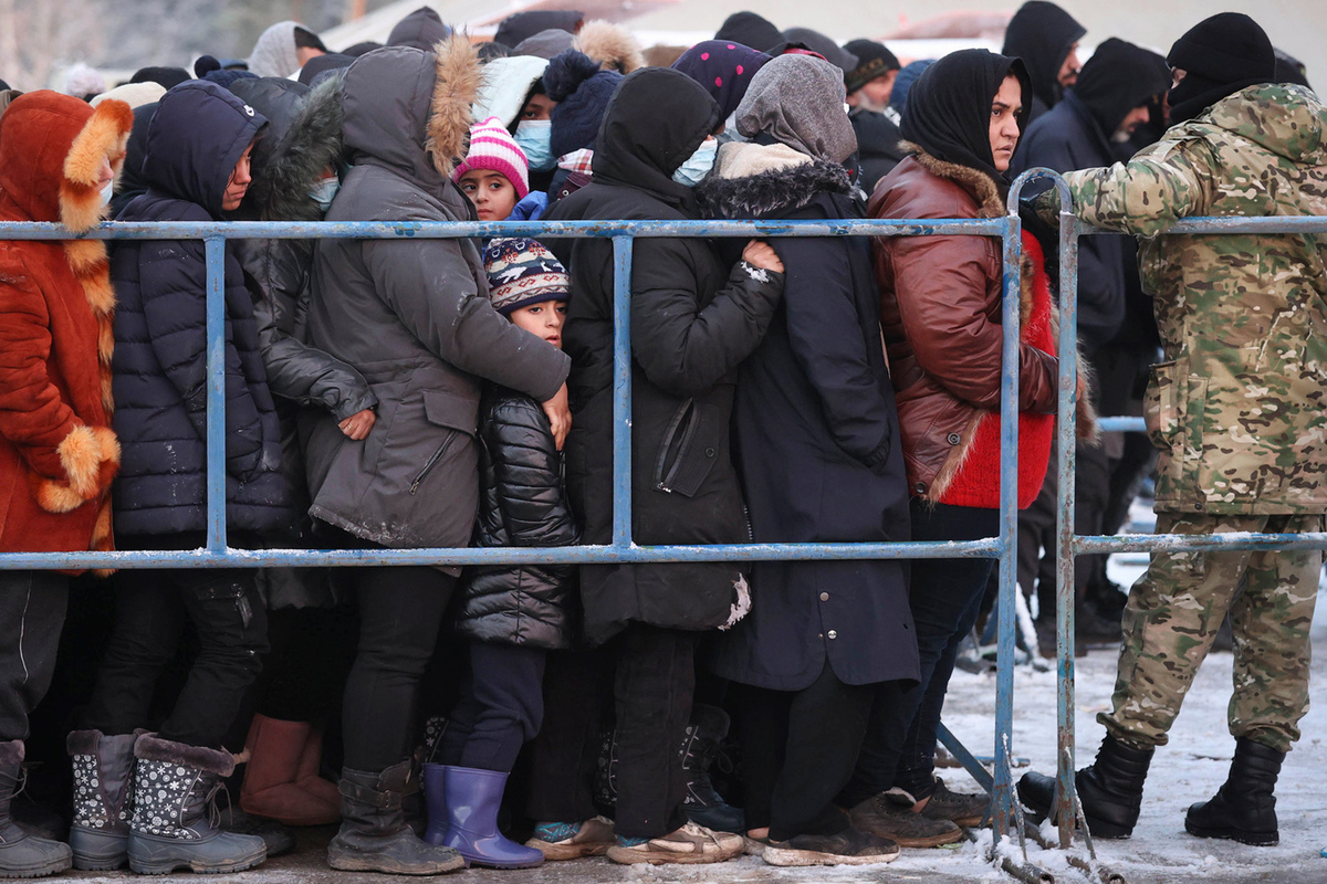 "Почему не мобилизовать граждан РФ из числа мигрантов? Не пойдут, откажутся?": политолог Севостьянов рассказал, почему в СВО не участвуют мигранты