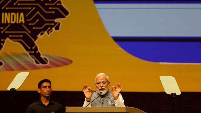 Моди называет Индию «надежной» базой для производства чипов