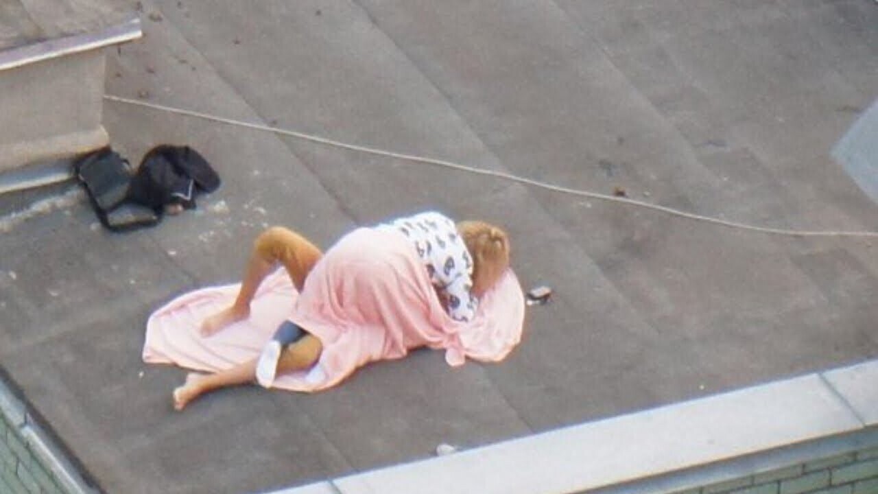 Камера Дрона на Крыше Сняла Такое, Что Никто не Ожидал Увидеть