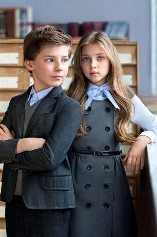 В 2024 году в России появится госстандарт на одежду для школьников. Как вы считаете, нужна ли одинаковая форма для всех детей или нет?