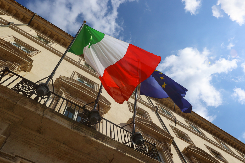 Заголовки мировых новостей вновь оживились после заявления министра обороны Италии относительно Украины.