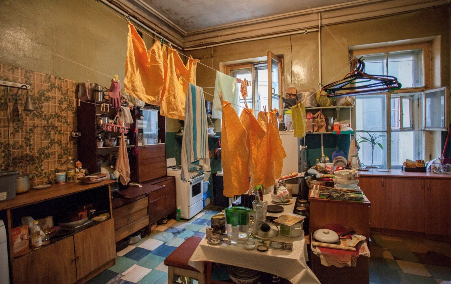 Родственники в коммуналке: сколько квартир положено при реновации?